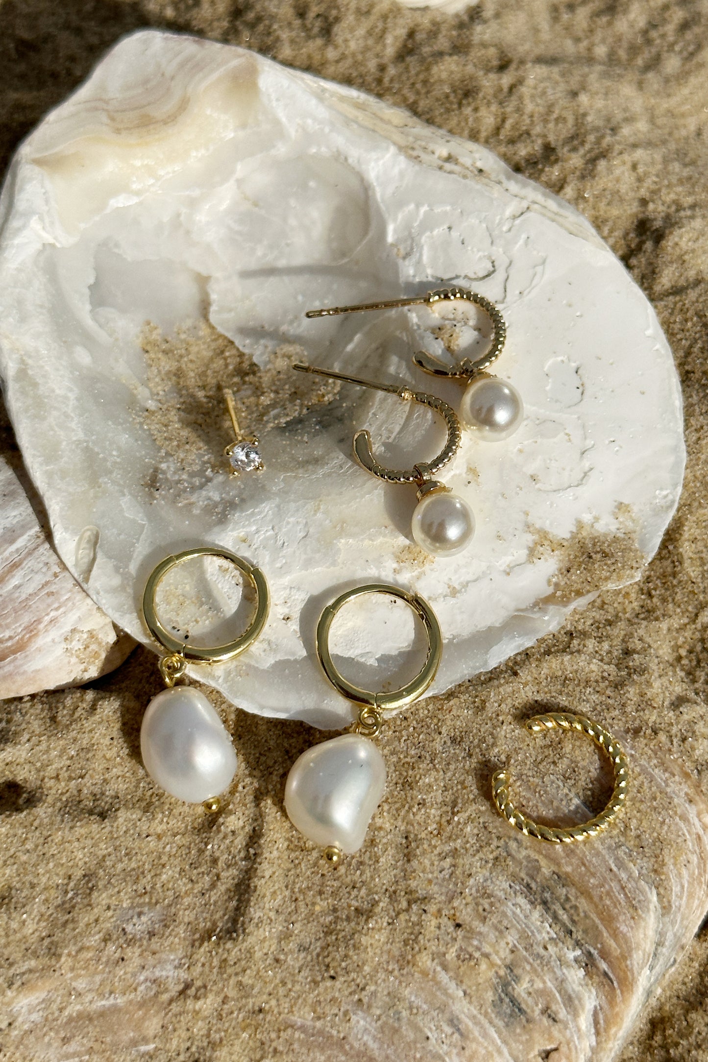 ATHENA PEARL HOOP EARRING STACK SET GOLD